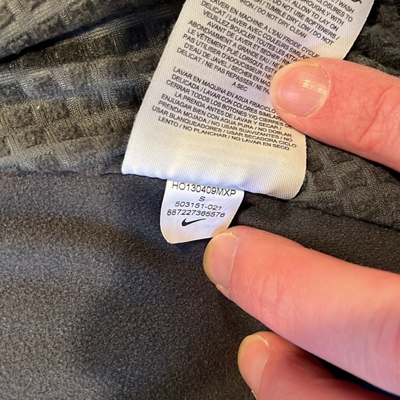 Nike Element Winter Running Jacket - Picture 12 of 15